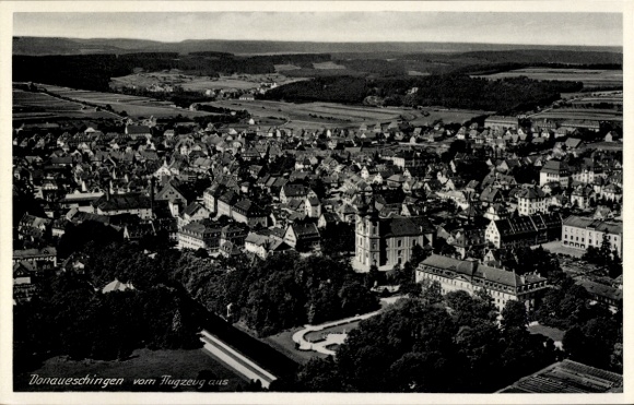 Ak Donaueschingen im Schwarzwald, Fliegeraufnahme