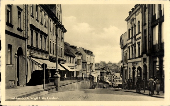 Ak Reichenbach im Vogtland, Am Graben, Straßenpartie, Drechslerwaren, Bruno Möckel Papierwaren