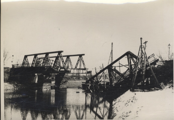 Original Foto Berlin Treptow-Köpenick, zerstörte Baumschulenbrücke, 1945/46