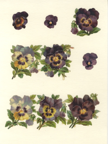 1 3er Block, 1 2er Block, 4 Einzeloblaten Stiefmütterchen, ca. 7 x 18, 7 x 12 u. 6 x 6 u. 3 x 3 cm