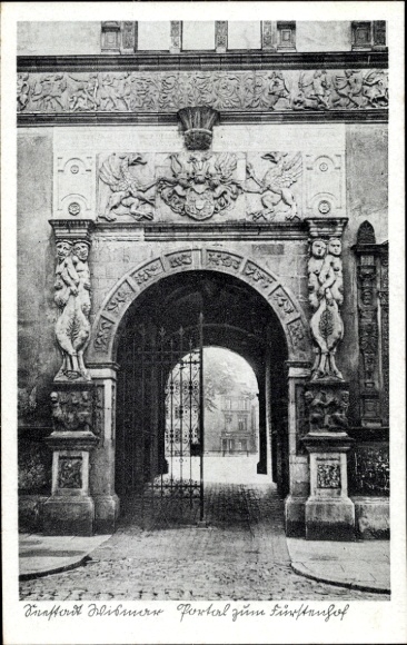 Postcard Hansestadt Wismar, Portal to the Fürstenhof