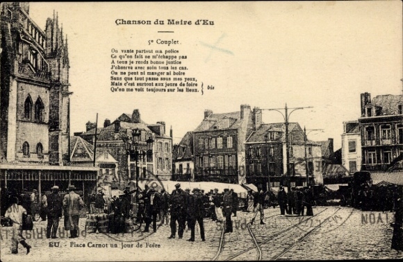 Postcard Eu Seine Maritime, Mayor's Song, Place Carnot on a trade fair day