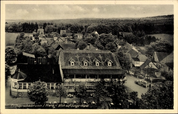 Ak Friedrichsbrunn Thale im Harz,  Blick auf Jungs-Hotel, ländliche Umgebung,  aus der Vergangenh