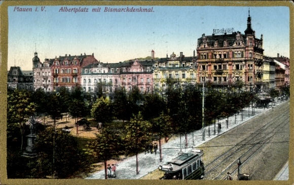 Postcard Plauen in Vogtland, Albertplatz with Bismarck monument, tram