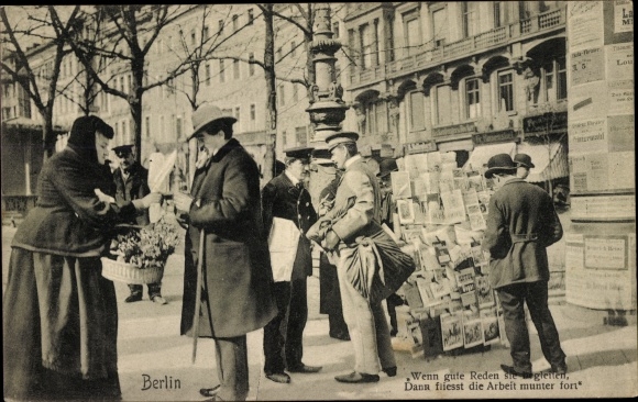PC Berlin Mitte, Berlin city types, newspaper vendors, stand, ladies and gentlemen