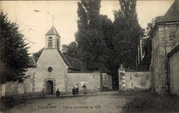 Ak Villebon sur Yvette Essonne, Eglise construite en 1851, Kirche, Bäume, Menschen