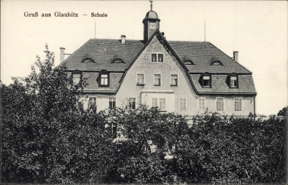 Postcard Glaubitz in Saxony, school building, clock tower