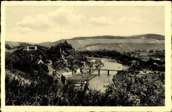 Ak Sarrebourg Saarburg Lothringen Moselle, Landschaft mit Fluss, Brücke, Hügel, Bäume, Sarre