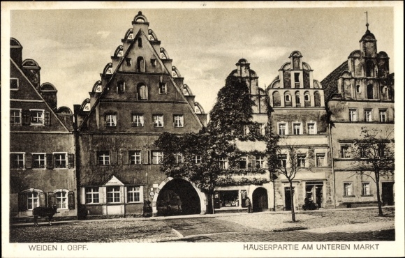 Ak Weiden in der Oberpfalz Bayern, Häuserpartie am unteren Markt
