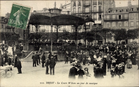 PC Brest Finistère, Cours Wilson, crowd, bandstand,