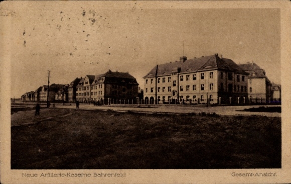 Postcard Hamburg Altona Bahrenfeld, New Artillery Barracks