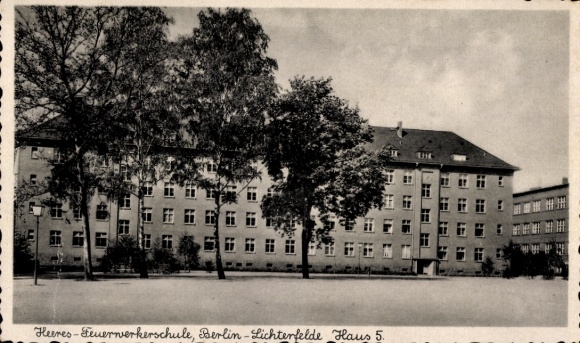 Postcard Berlin Steglitz Lichterfelde, Army Fireworks School, Building 5