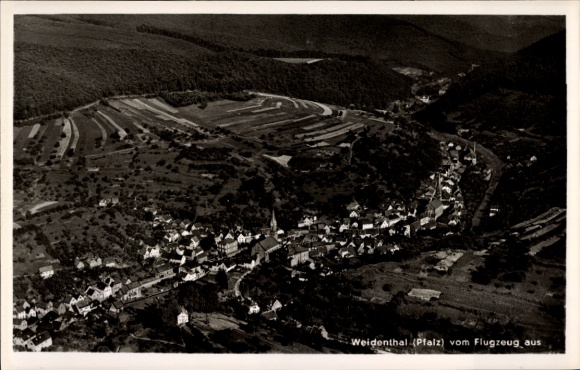 Ak Weidenthal in der Pfalz, Luftaufnahme