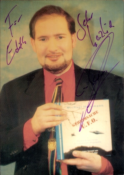 Photo writer Michael Hesemann, autograph