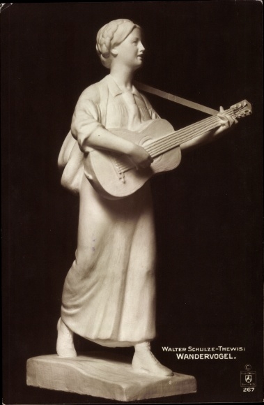 Postcard plastic by Walter Schulze Thewis, Wandervogel, guitar