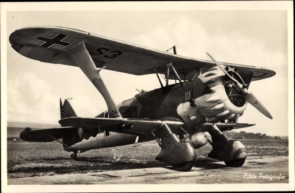 Postcard Deutsche Luftwaffe, Henschel Hs 123 A-1, dive bomber