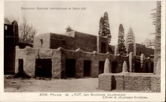 Set von 75 Ansichtskarten, Weltausstellung Paris, 1900, 1937
