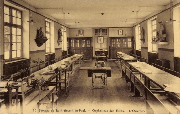 Postcard Girls' Orphanage, Workshop