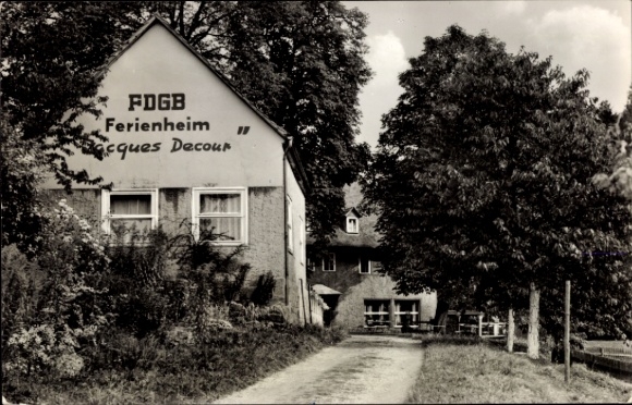 Ak Leubengrund bei Kahla Thüringen, FDGB Ferienheim Jacques Decour, Leubengrund bei Kahla (Thürin