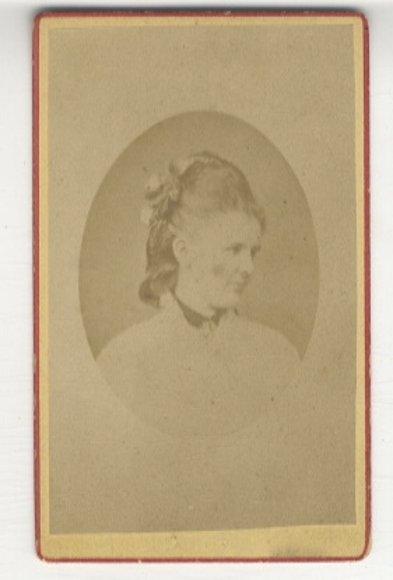 CdV portrait Emma von Waldeck und Pyrmont