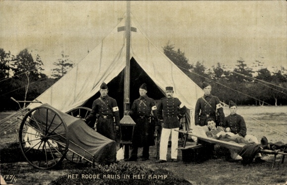 Ak Niederländisches Rotes Kreuz, Sanitäter
