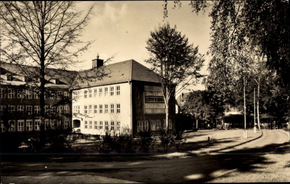 Postcard Obergöltzsch Rodewisch in Vogtland Saxony, Miners' Hospital