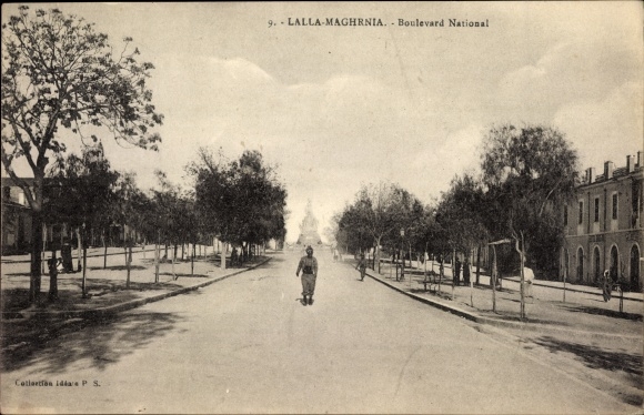 18 old PCs Algeria, various views of Oran, Algiers, Blida, Colomb Bechar, Lalla Maghrnia, Bone