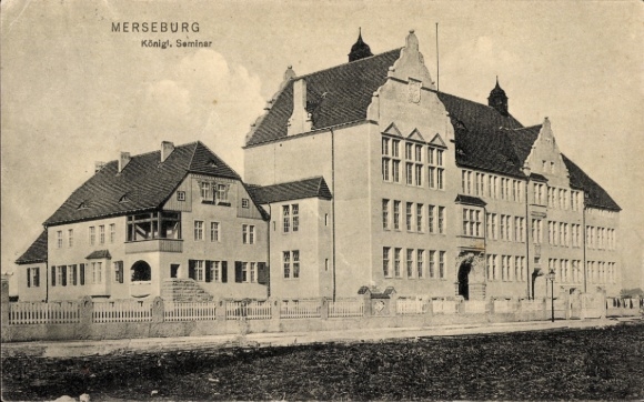 Ak Merseburg an der Saale, Königliches Seminar,  Gebäude, 