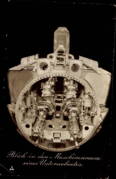Ak Maschinenraum eines Unterseebootes, Deutsches Kriegsschiff