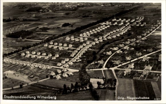 Ak Lutherstadt Wittenberg, Stadtrandsiedlung, Fliegeraufnahme