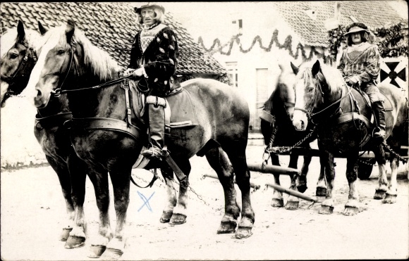 Photo Postcard Domersleben Wanzleben Börde in Saxony Anhalt, Landwehr festival, parade 1938