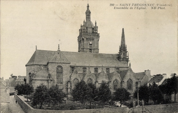 Postcard Saint Thégonnec Finistère, Ensemble de l'Eglise