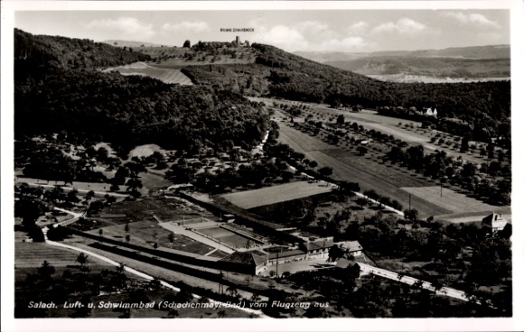 Ak Salach im Filstal, Fliegeraufnahme, Schwimmbad, Burg Staufeneck