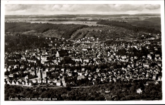 Postcard Schwäbisch Gmünd in Württemberg, aerial view of mountain landscape, buildings