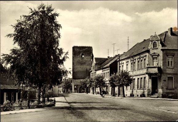 Ak Aken an der Elbe Sachsen Anhalt, Dessauer STraße