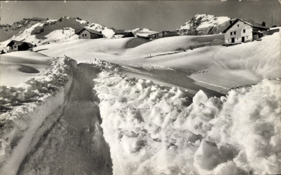 KP Montana Vermala Canton Valais Szwajcaria, miejsce w śniegu