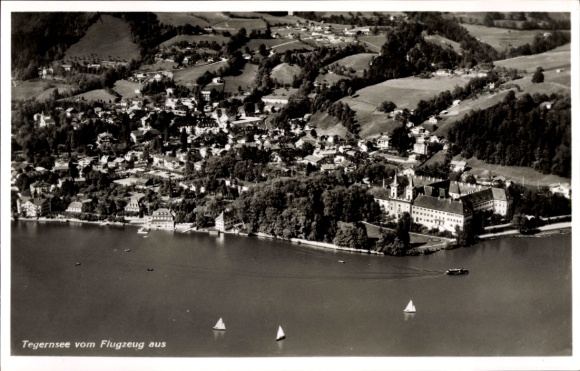 Postcard Tegernsee in Upper Bavaria, aerial view of Lake Tegernsee, built-up landscape, boats, sailboats