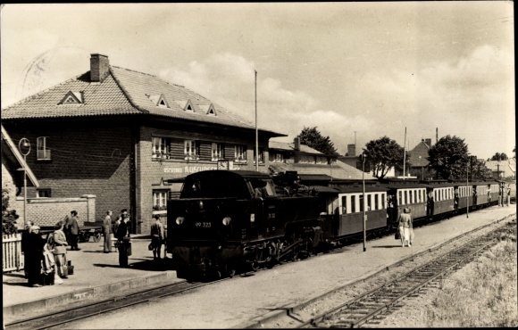 PC Baltic resort Kuehlungsborn, Ost station, track side, Molly railway, steam locomotive