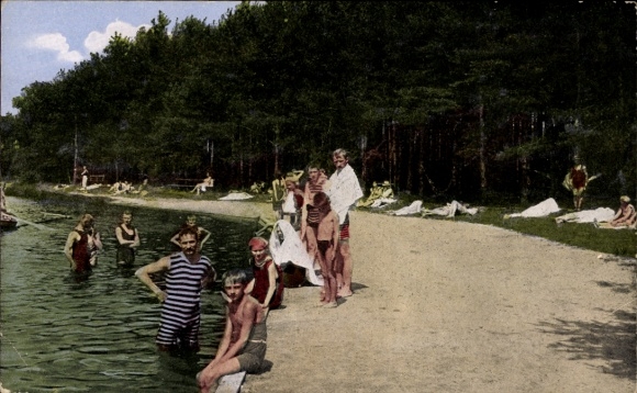 Postcard Dresden Lausa Weixdorf,, prince Hermann Bad, family bath, bathers