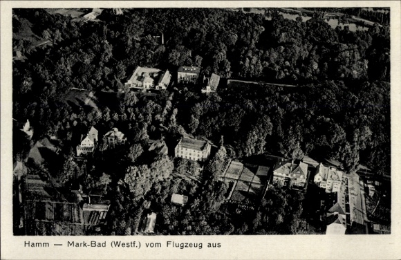 Postcard Göppingen in Württemberg, aerial view of cityscape, many roofs