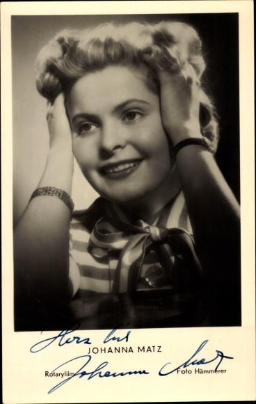 Postcard actress Johanna Matz, portrait, autograph