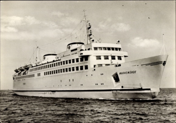 Picture ferry Warnemünde, view starboard