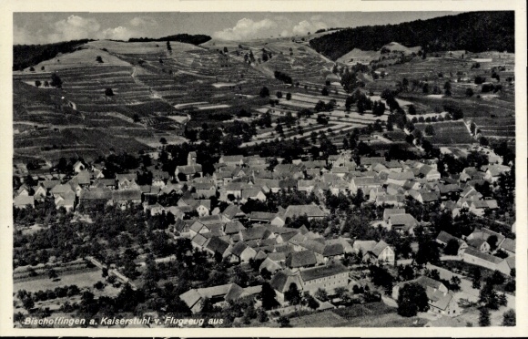 Postcard Bischoffingen Vogtsburg im Kaiserstuhl, aerial photograph