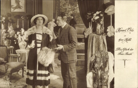 Postcard actress Ressel Orla in The Happiness of Mrs. Beate