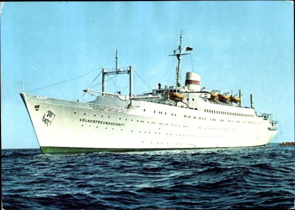 Postcard FDGB holiday ship MS Friendship of Nations