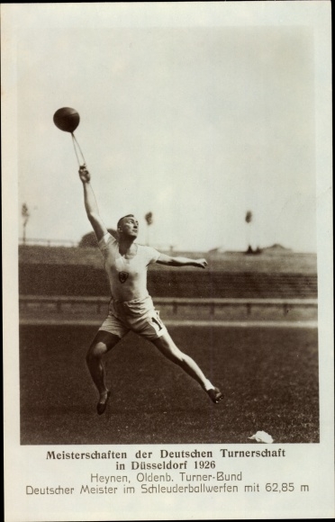 Photo Championships of the German Gymnastics Association in Düsseldorf 1926, Heynen, slingshot ball throwing