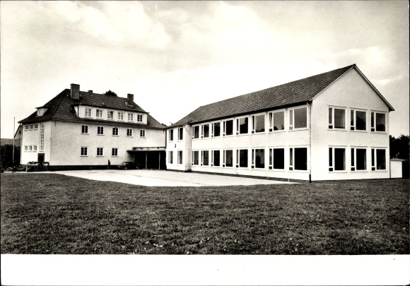 Ak Hille in Ostwestfalen, gebouw, school