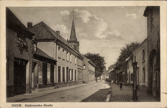 Postcard Issum am Niederrhein, Geldernsche Straße