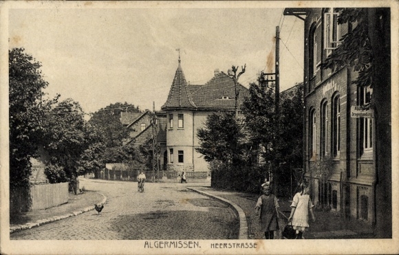 Postcard Algermissen in Lower Saxony, Heerstraße, Pharmacy