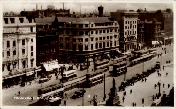 Postcard Manchester England, Piccadilly, street view, trams, people, photography